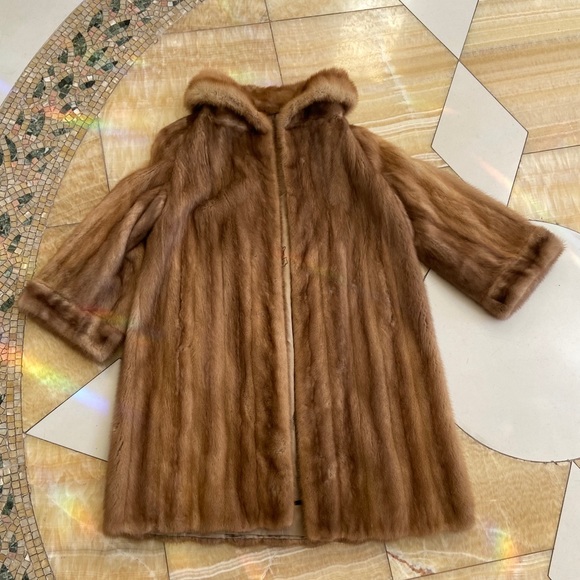 Authentic Mink Fur Coat - Picture 2 of 8